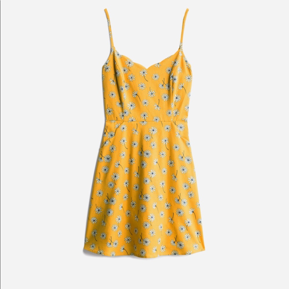 Crissie Scallop detail linen blend dress
